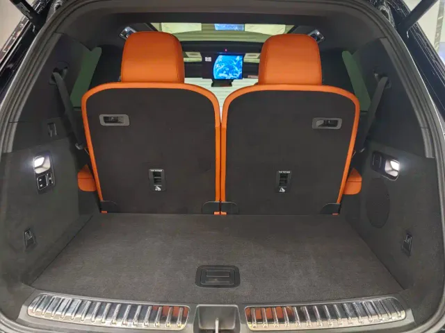 Li Auto L9 — Фото автомобиля 4