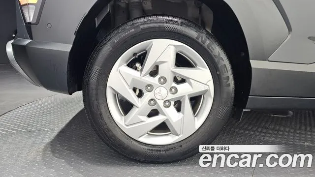 Hyundai Kona SX2 — Фото автомобиля 5