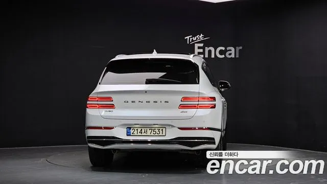 Genesis GV80 — Фото автомобиля 3