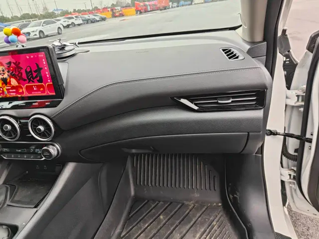 Nissan Sylphy — Фото автомобиля 14
