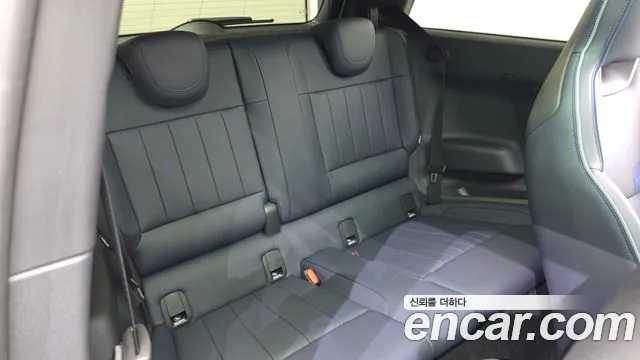Mini Cooper — Фото автомобиля 9