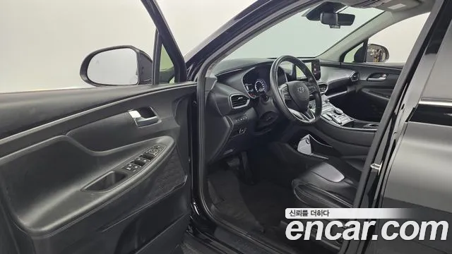 Hyundai Santafe — Фото автомобиля 9