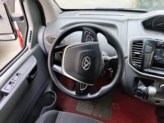 Maxus Xintu V80 — Фото автомобиля 2
