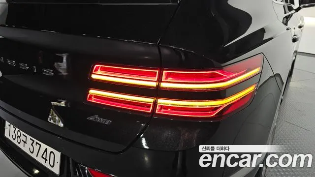 Genesis GV80 — Фото автомобиля 8