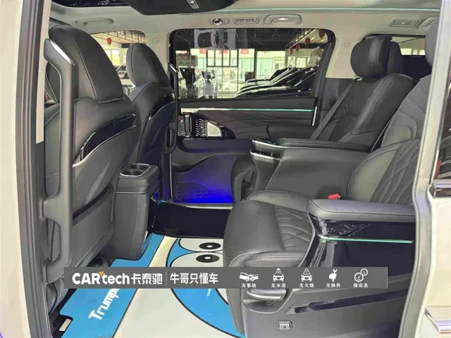 GAC Trumpchi M8 — Фото автомобиля 24