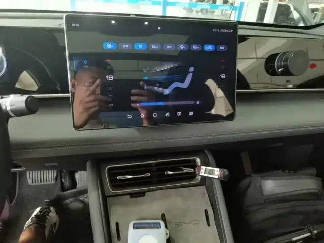 BYD Qin L — Фото автомобиля 12