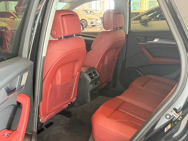 Audi Q5L — Фото автомобиля 8