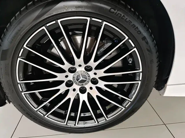 Mercedes-Benz C-Class — Фото автомобиля 19