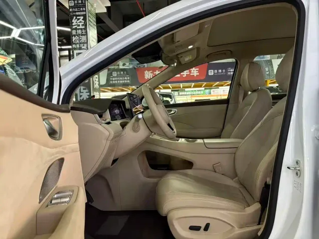 Shangjie SUV — Фото автомобиля 8