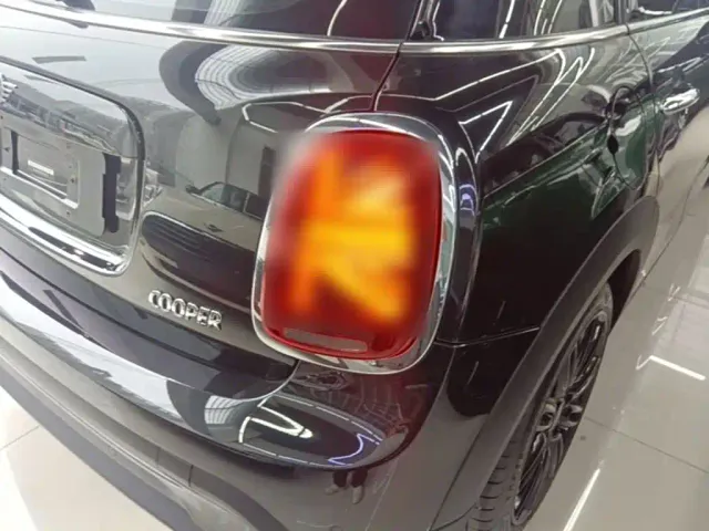 MINI Hatch — Фото автомобиля 7