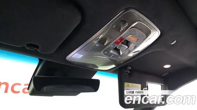 Genesis GV70 — Фото автомобиля 28