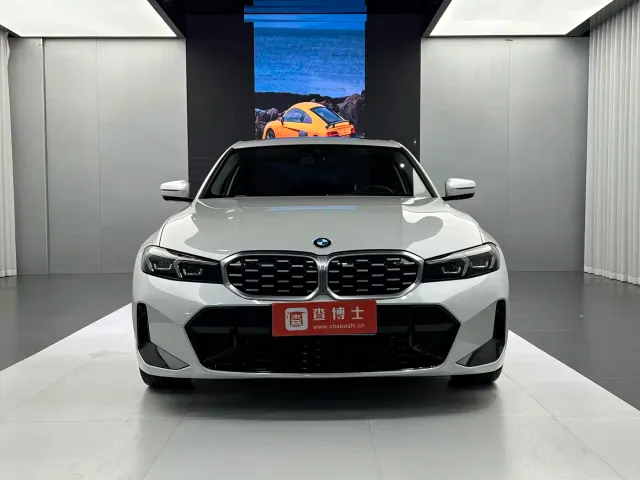 BMW 3 Series — Фото автомобиля 2