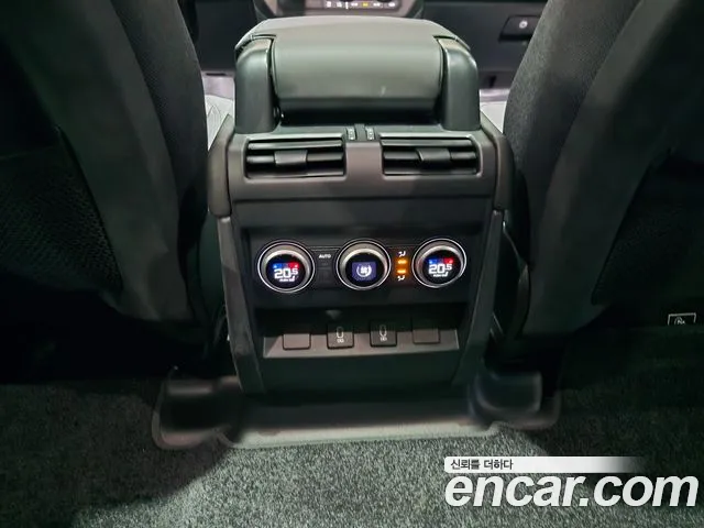 Land Rover Defender L663 — Фото автомобиля 13