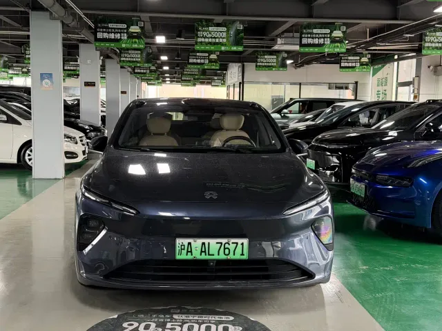 Nio ET7 — Фото автомобиля 2