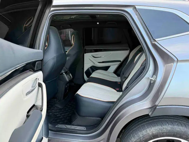 BYD Song PLUS — Фото автомобиля 13