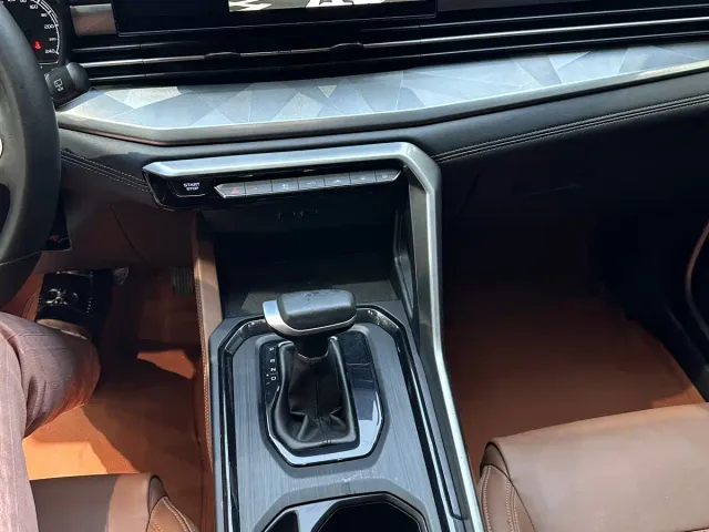 Geely Vision X6 — Фото автомобиля 11