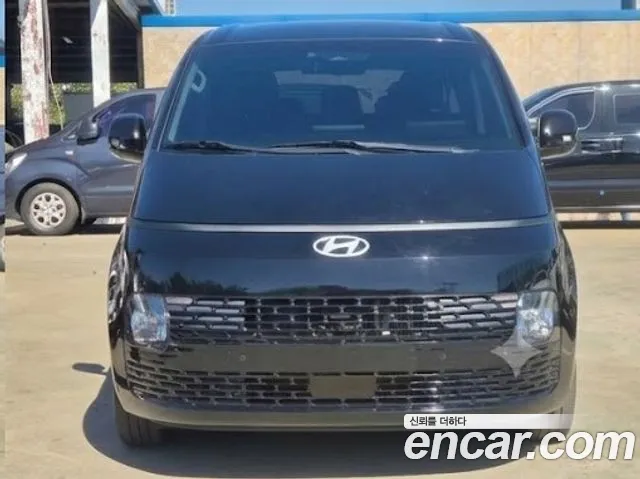 Hyundai Staria — Фото автомобиля 3