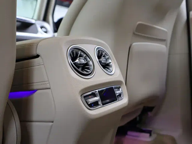 Mercedes-Benz Mercedes-Benz G-Class AMG 2023 AMG G 63 — Фото автомобиля 25