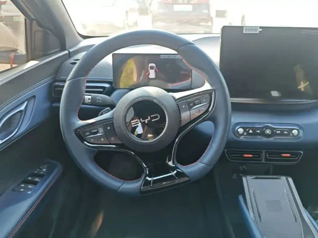 BYD Seagull — Фото автомобиля 10