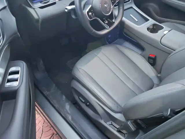 Shangjie SUV — Фото автомобиля 9