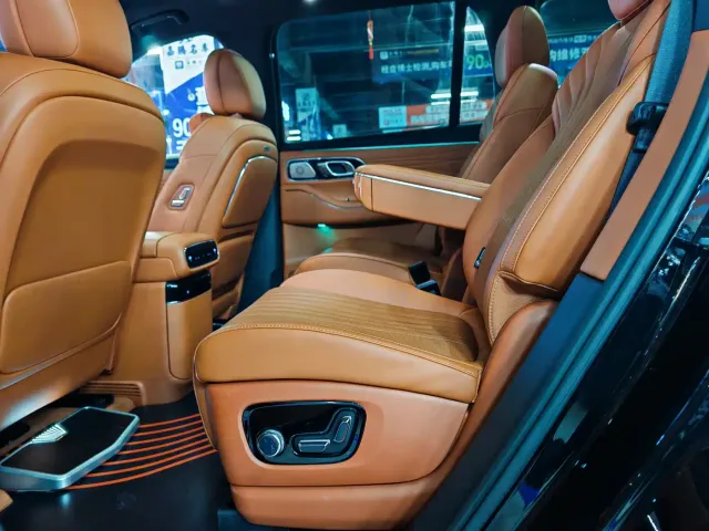 Geely Galaxy M9 — Фото автомобиля 5