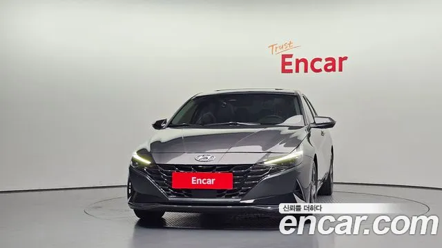 Hyundai Avante CN7 — Фото автомобиля 3