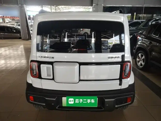 Baojun Yep — Фото автомобиля 5