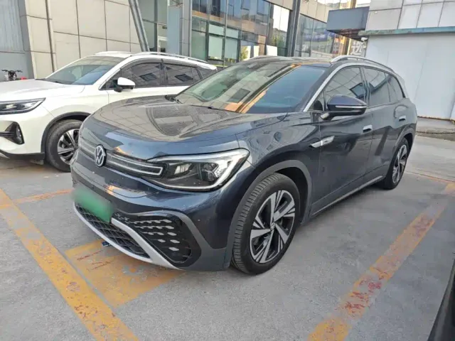 Фотография автомобиля — Volkswagen ID.6 Crozz
