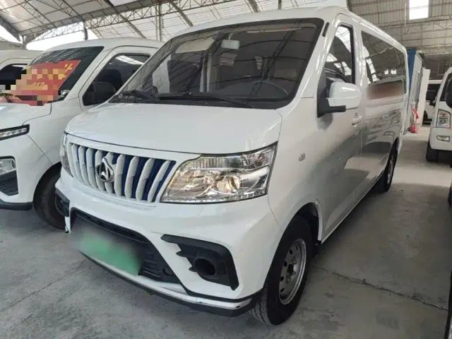 Фотография автомобиля — Changan Ruixing EM60