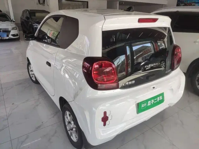 Roewe Clever — Фото автомобиля 4