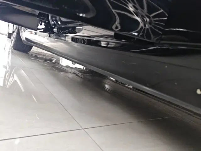 Tesla Model 3 — Фото автомобиля 18