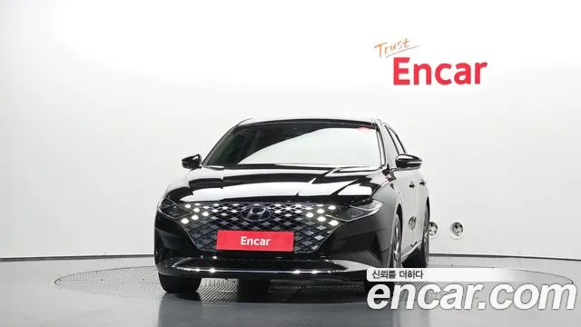 Hyundai Grandeur Новый Grandeur IG 3.0 LPi (Для проката) — Фото автомобиля 3