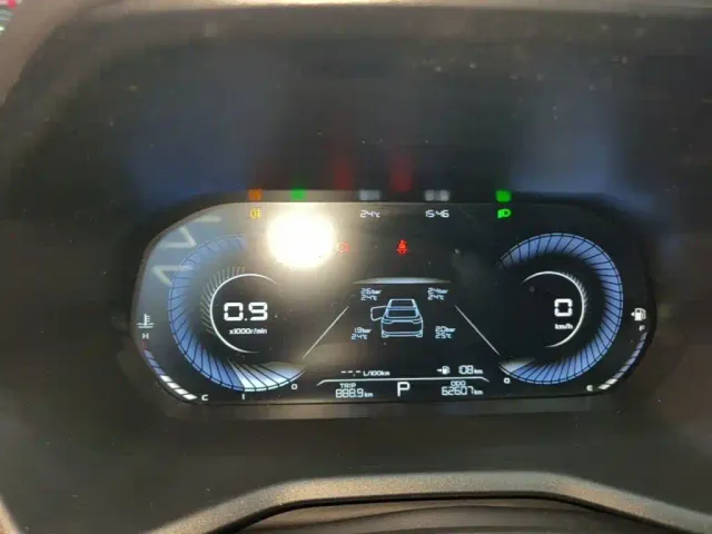 Geely Emgrand — Фото автомобиля 7