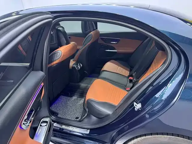 Mercedes-Benz C-Class — Фото автомобиля 14