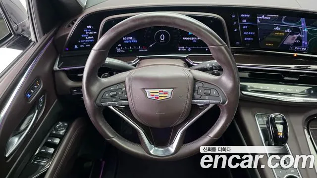 Cadillac Escalade 5th Gen — Фото автомобиля 13