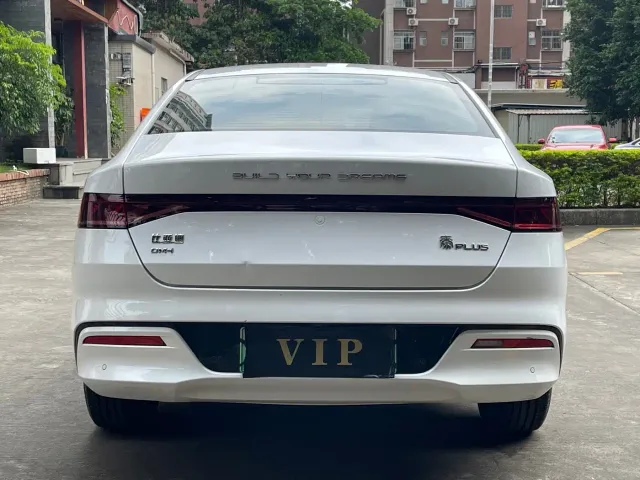 BYD Qin PLUS — Фото автомобиля 5