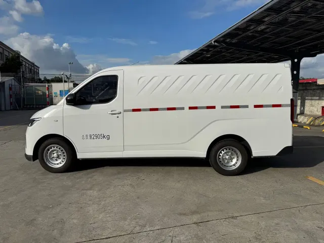 Wuling Yangguang — Фото автомобиля 8