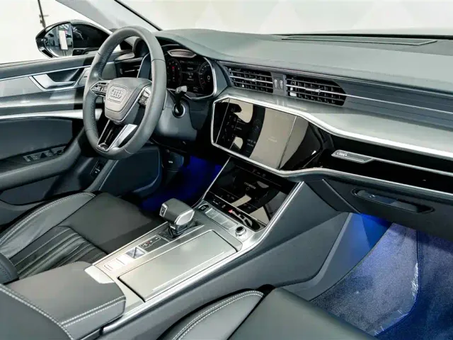 Audi A6L — Фото автомобиля 18