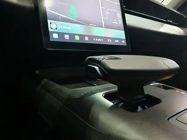 Changan Eado — Фото автомобиля 8