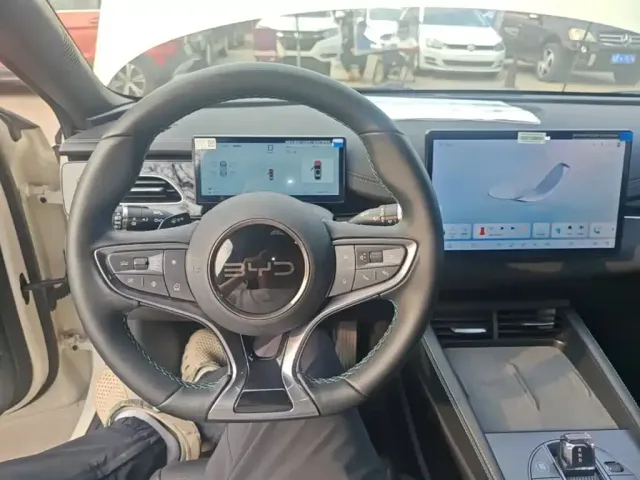 BYD Seal 06 — Фото автомобиля 10