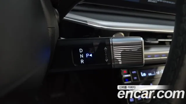 Hyundai Grandeur GN7 — Фото автомобиля 9