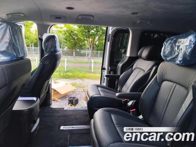 Hyundai Staria Staria L3.5 Lounge 7 мест — Фото автомобиля 20