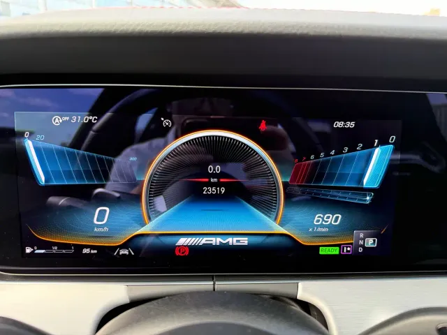 Mercedes-Benz E-Class AMG — Фото автомобиля 11