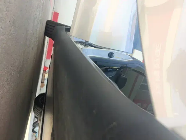 Tesla Model Y L — Фото автомобиля 20
