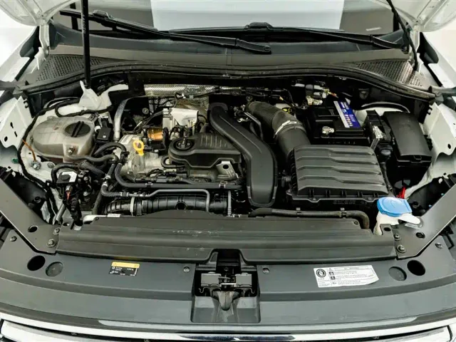 Volkswagen Tiguan L — Фото автомобиля 24