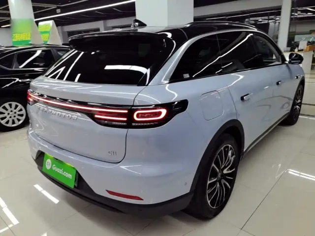 Leapmotor C11 — Фото автомобиля 6