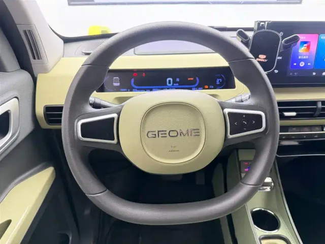 Geely Panda — Фото автомобиля 10