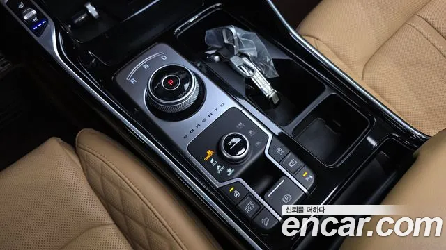 Kia Sorento Sorento 4-е поколение Дизель 2.2 4WD — Фото автомобиля 9