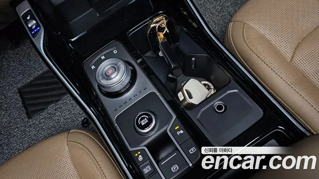 Kia Sorento — Фото автомобиля 9