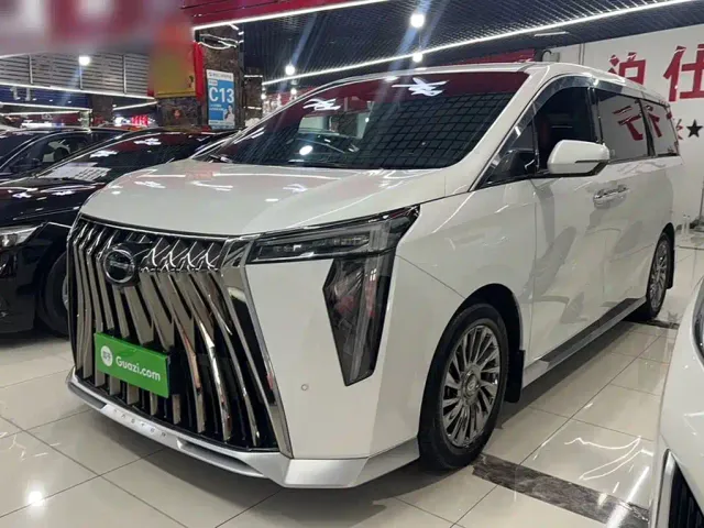 Фотография автомобиля — GAC Trumpchi M8